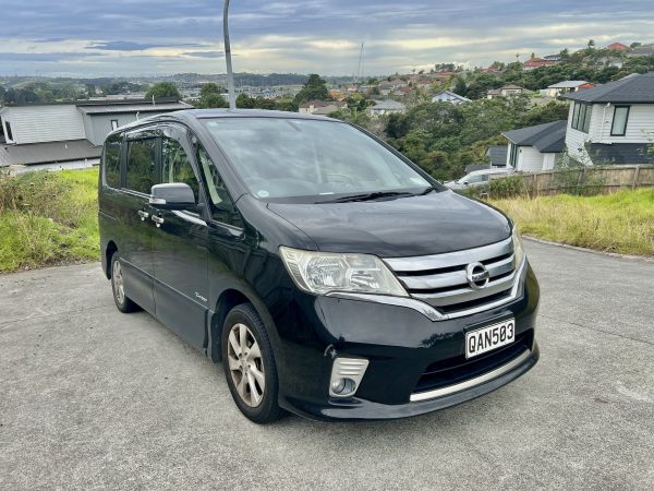 2012 NISSAN SERENA HYBRID