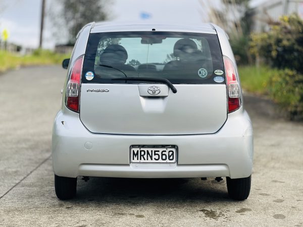 2005 TOYOTA PASSO - Image 8